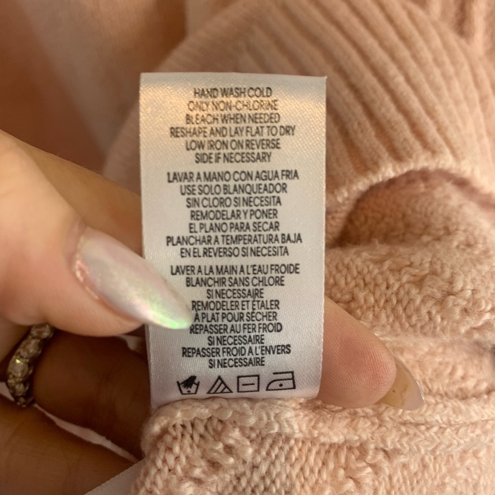 Calvin Klein Cozy Baby Pink Ribbed Knit Turtleneck Sweater - Picture 9 of 11